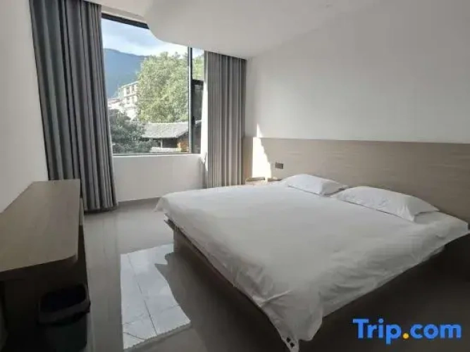 2 Bedrooms Deluxe Suite