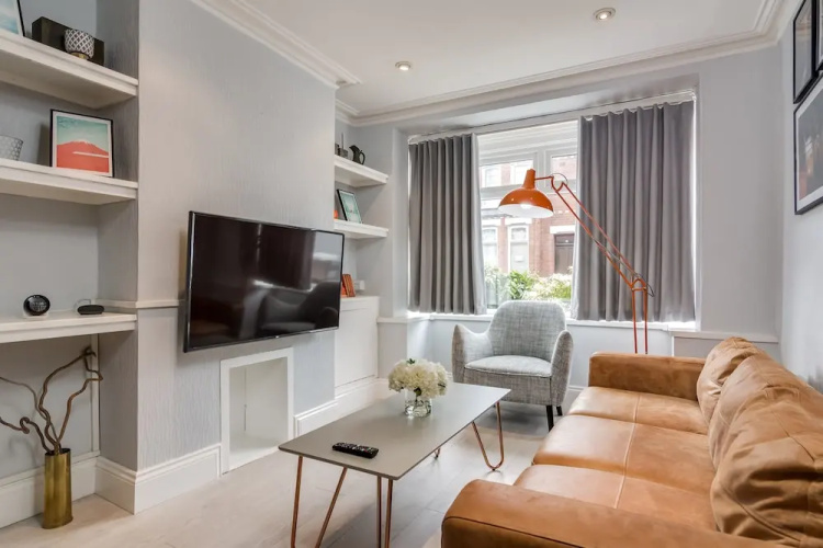 Meadowbank Place
