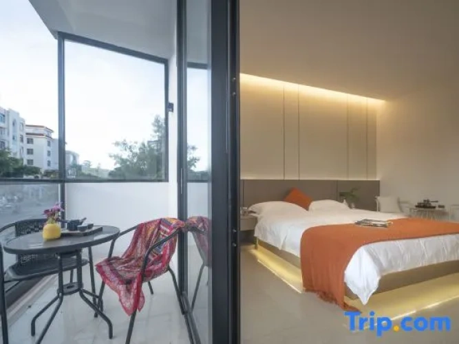 Standard Double room with balcony and with view
