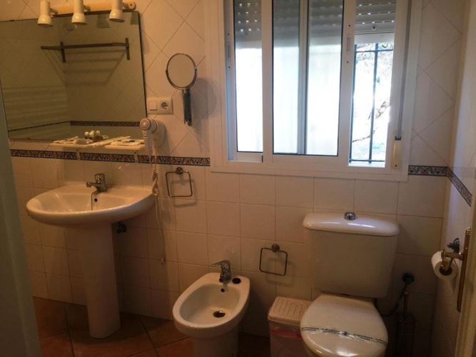 3 Bedrooms Cottage