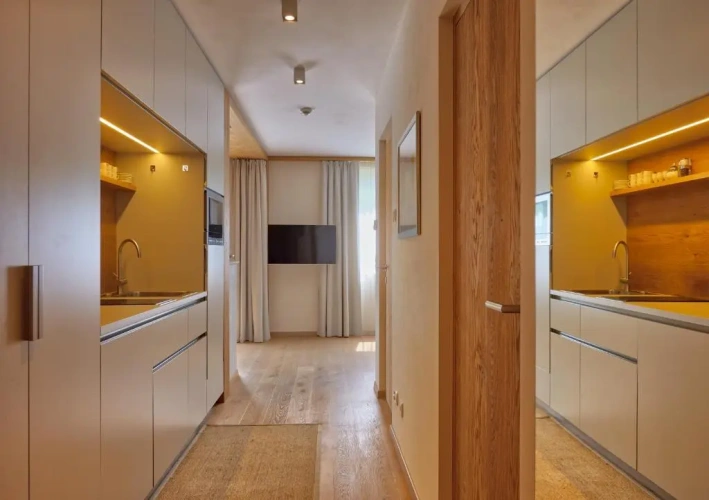 Apartment with balcony