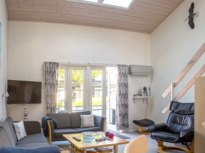 6 Person Holiday Home in Vestervig