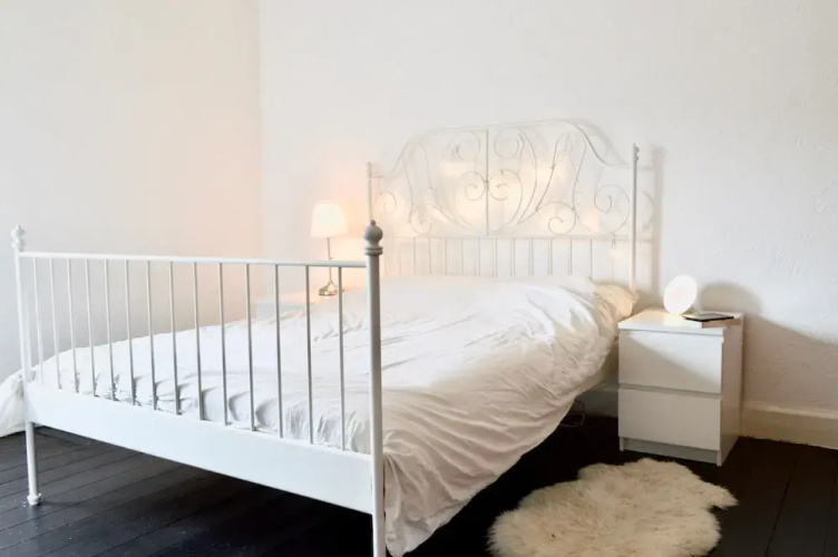 Modern Flat Near City Centre