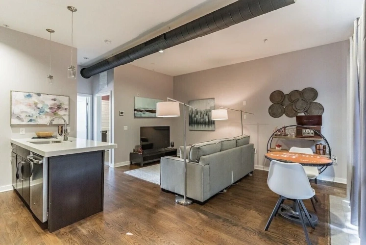 1 Bedroom Apartment