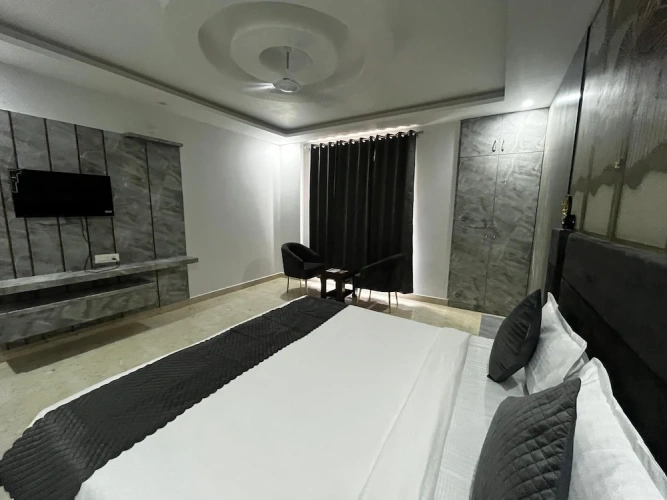 Superior room