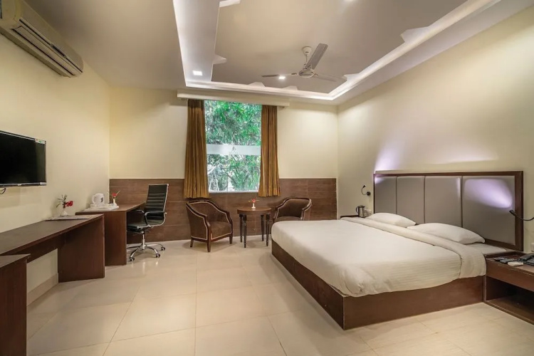 Shubham Resort