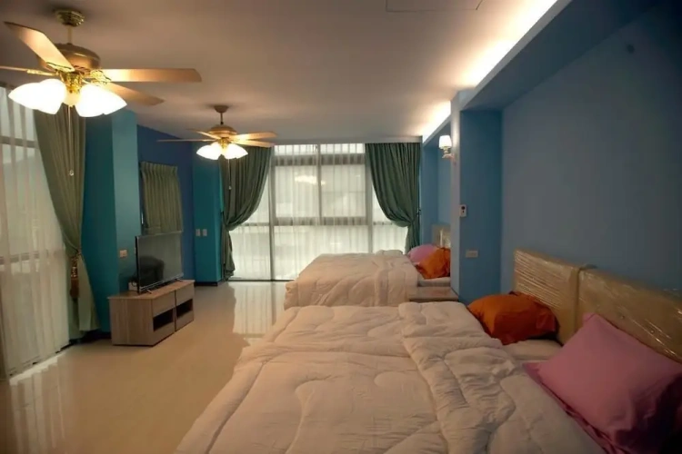 Standard Quadruple room