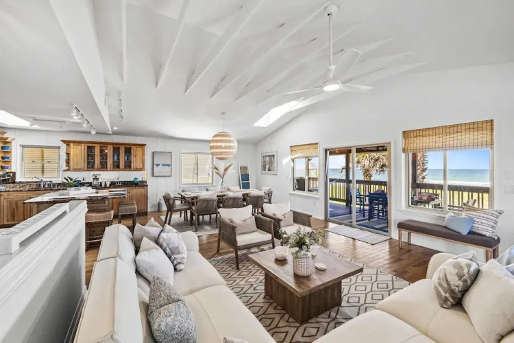 Oceanfront Steps to Sand Deck Pets Welcome