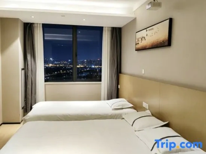 Standard Twin Family room