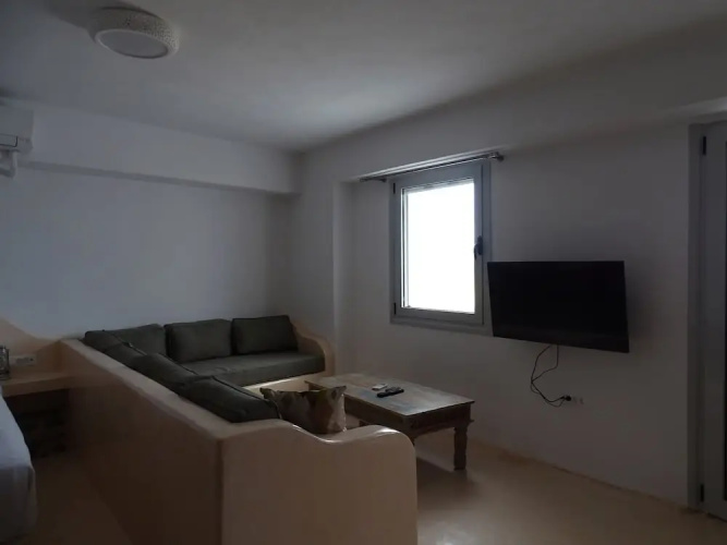 Amara House