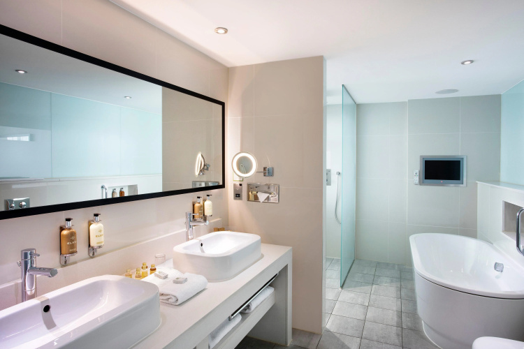 Holiday Inn Bristol City Centre photo 10