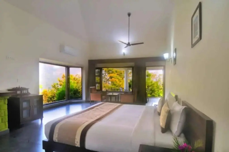 Vanvasa Resort