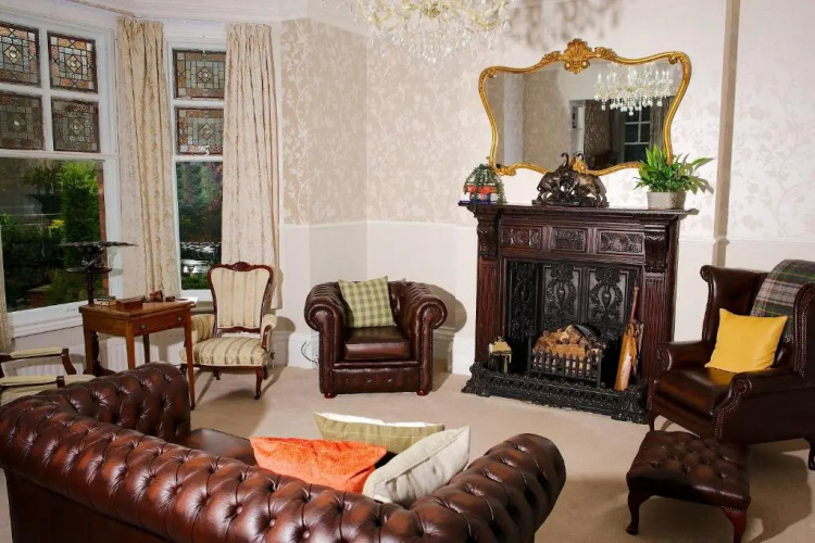 Little Redlands B&B