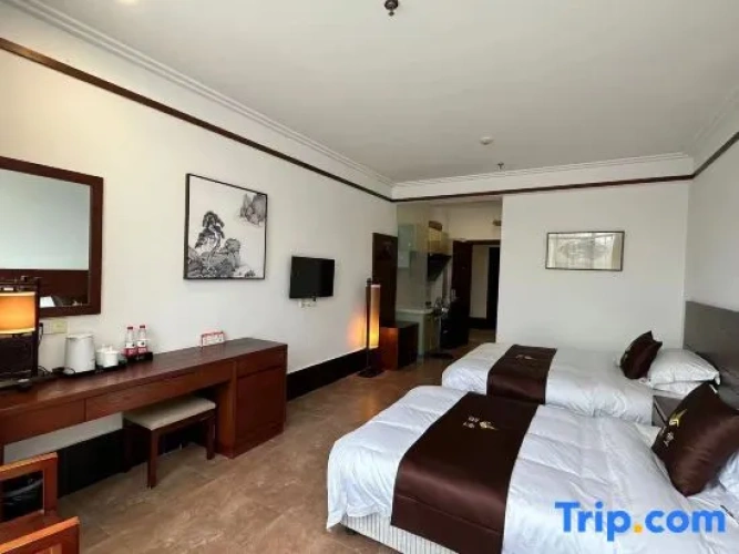Standard Twin Family room