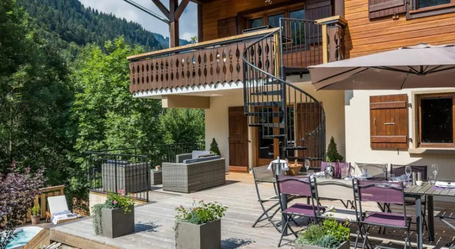Chalet Twenty26