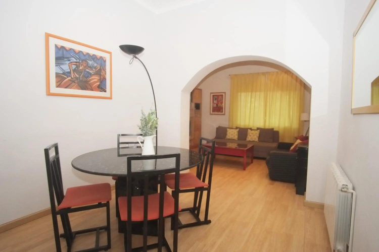 Lovely Apartment at Park Güell
