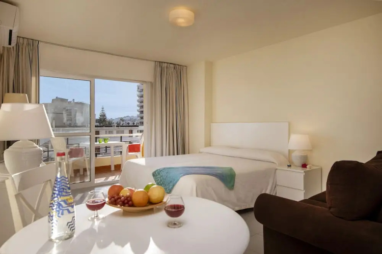 Apartamentos Núcleo Cristal
