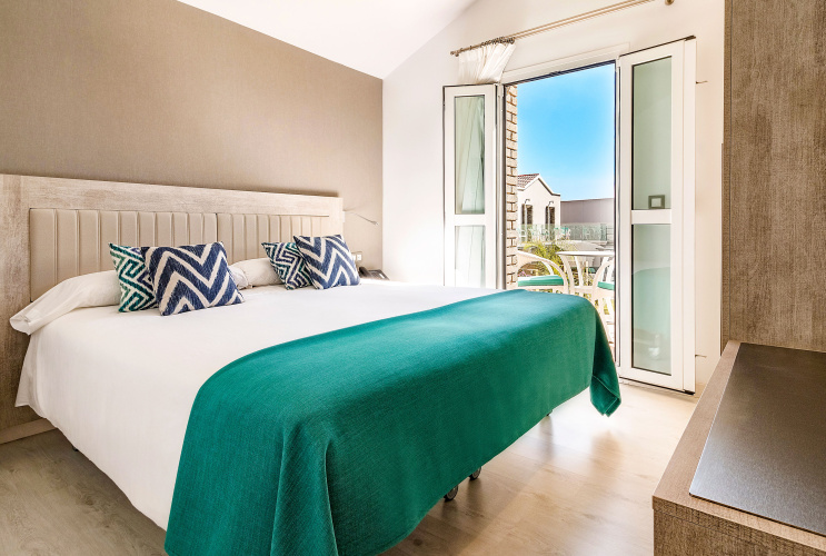 Hotel LIVVO Los Calderones - Adults Recommended
