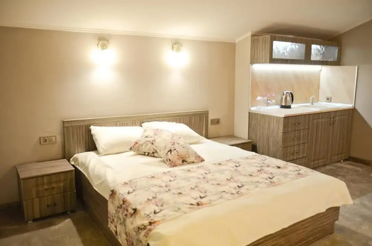 Hotel London