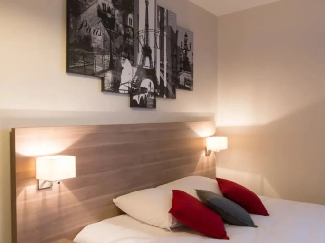 Classic Double room with city view