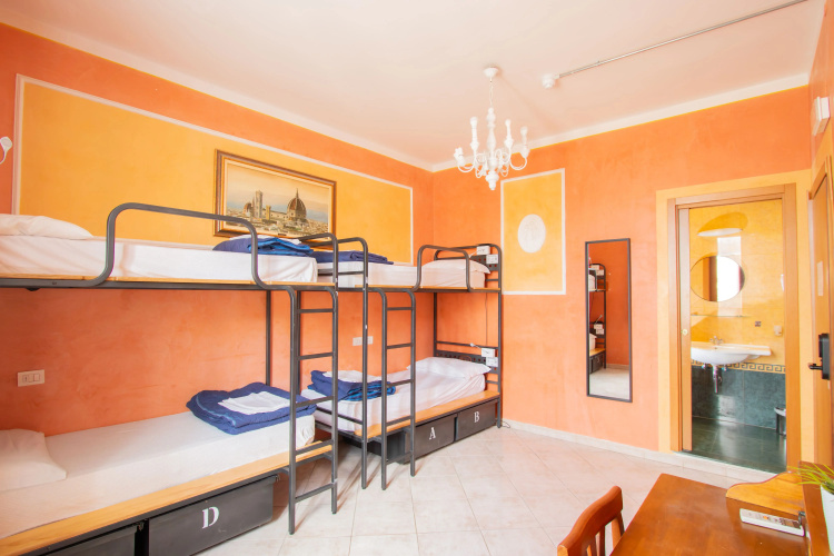 Hotel Anna's