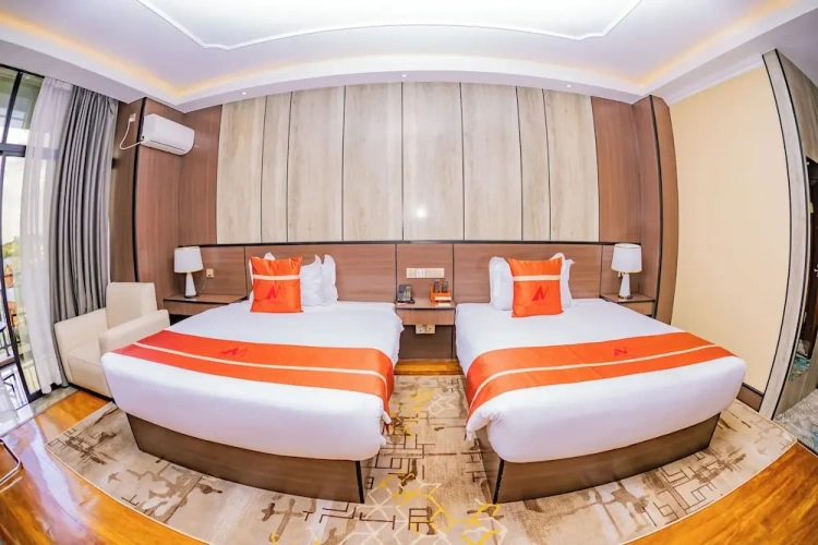 Deluxe Twin room with balcony