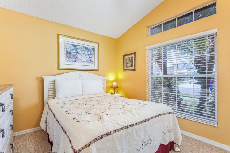 Eagle Pointe-ru1105