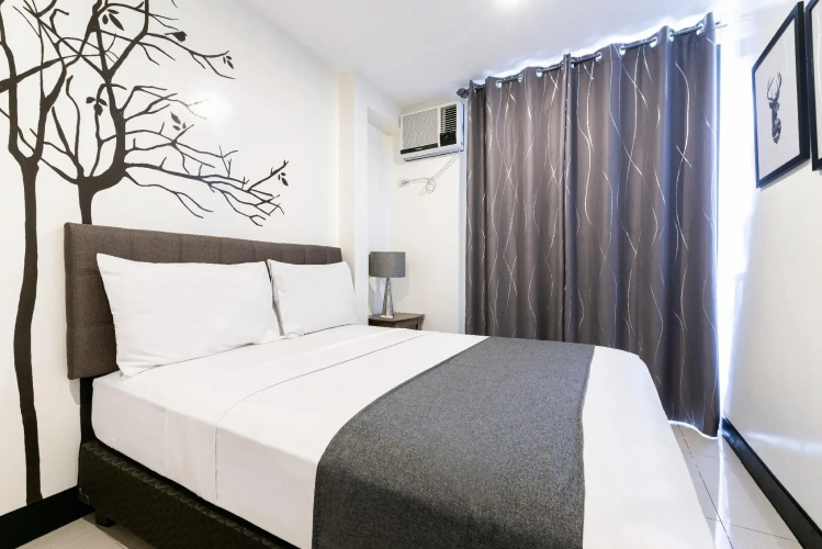 Artemis Place Makati Hotel