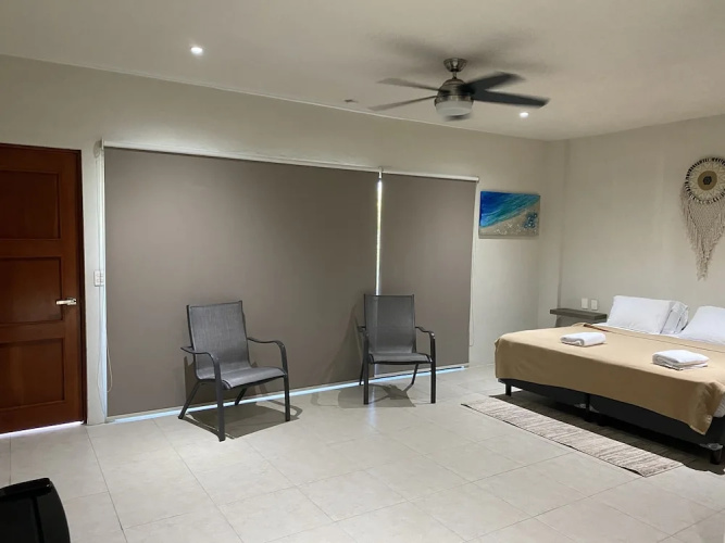Cuxos Hotel Beachfront