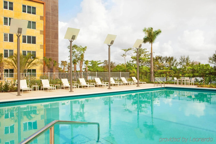 Element Miami International Airport photo 17