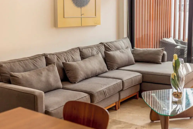 Exclusive 5th Ave Apt with Private Pool