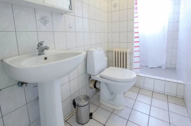 Apartment M72
