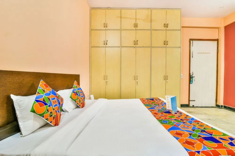 FabHotel Casa Meera Boutique