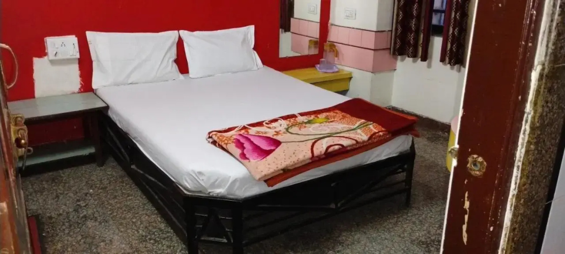 Sai Seva Hotel