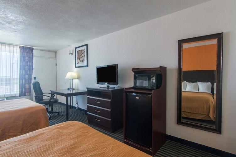 Deluxe Quadruple room
