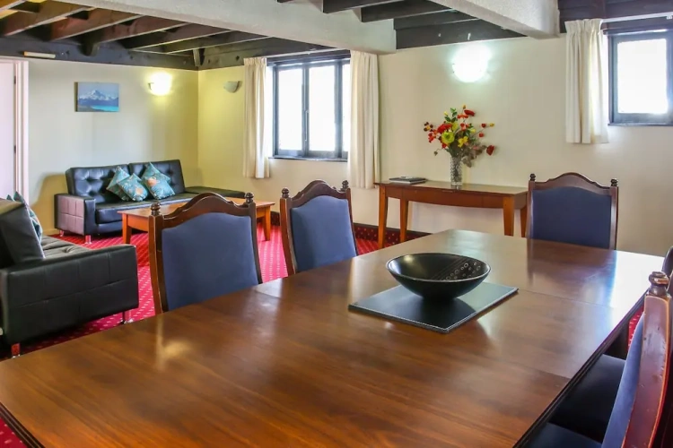 Standard Sextuple room