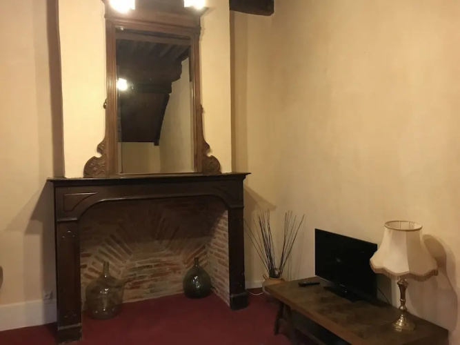 Hotel Raymond VII
