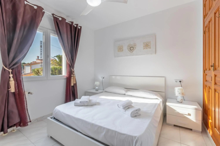 Holiday Villa Rosa