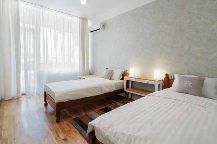 Royal Flowers Apartments
