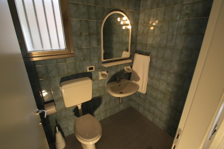 3 Bedrooms Apartment
