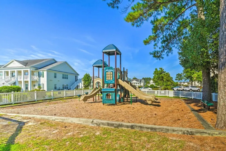 Pool, Patio & Golf Course Views: Myrtle Beach Gem