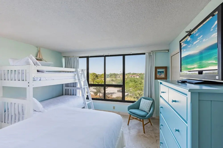 Beachside One 4050