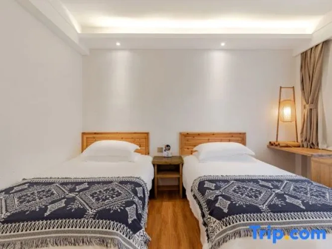 Comfort Twin room with balcony