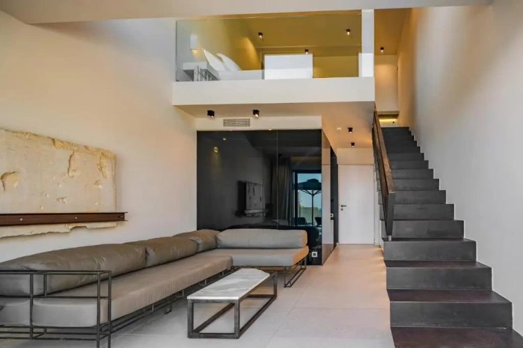 Executive Loft with Private Pool Double Suite