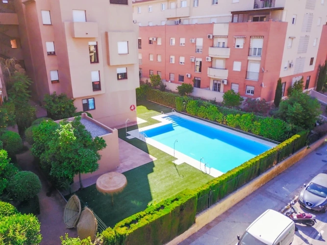 2 Bedrooms Apartment with balcony and with view