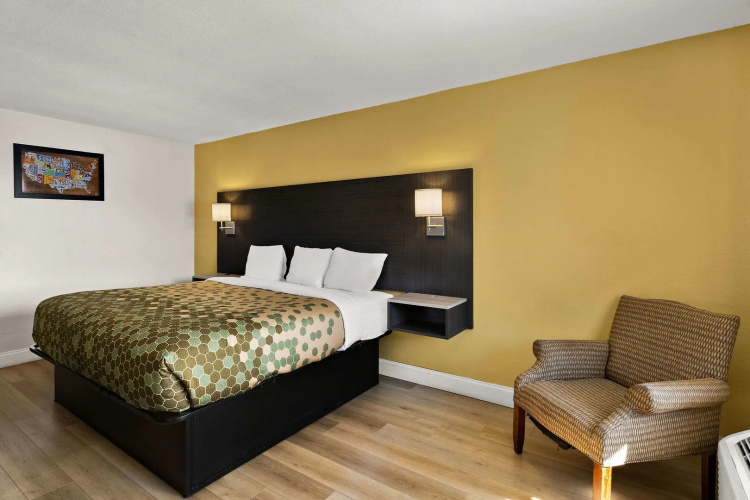 Econo Lodge — фото 5