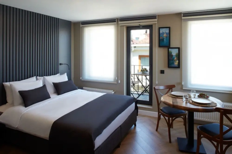 Deluxe room with balcony