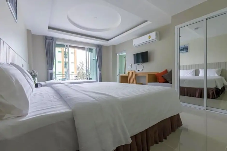 Deluxe Triple room