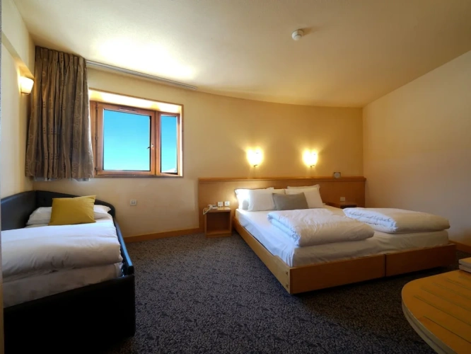 Classic Triple room