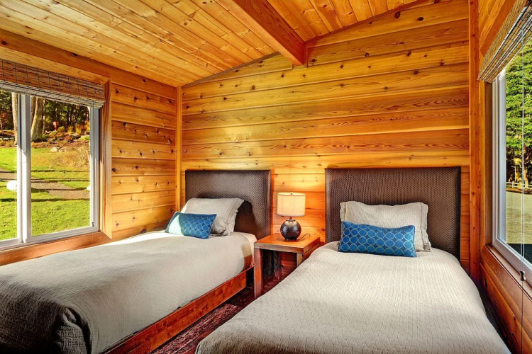 Snug Harbor Resort